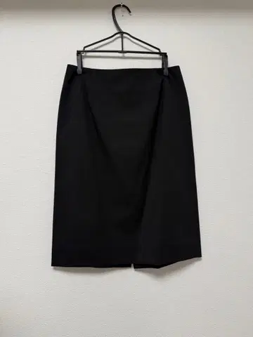 블랙 타이트 스커트