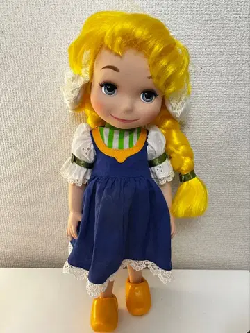 잇츠어스몰월드 애니메이터 인형 네덜란드