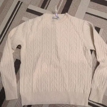 [ 새상품급 ] 남성용 캐시미어 100% 케이블 니트 스웨터 아이보리