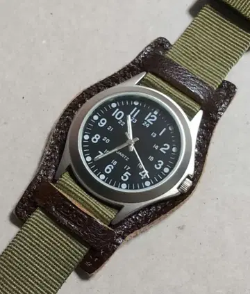 [정크제품] hobo 손목시계 (배터리 방전)