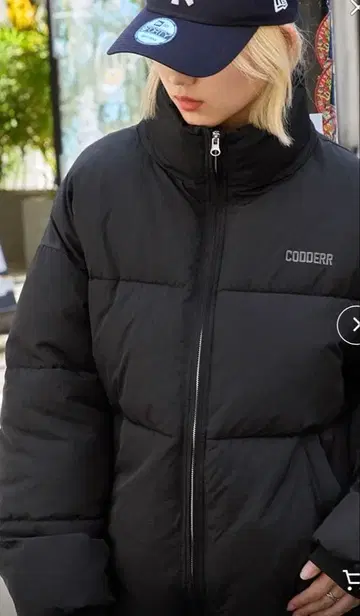 COODERR 블랙 다운 자켓 M