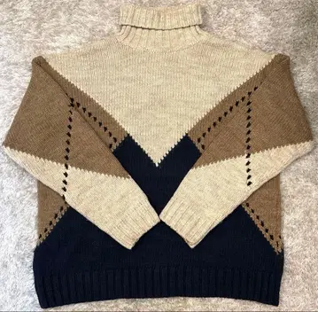 [ ZARA ] 니트 터틀넥