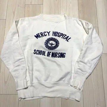 최상급 50s 빈티지 맨투맨 화이트 플로키 복대