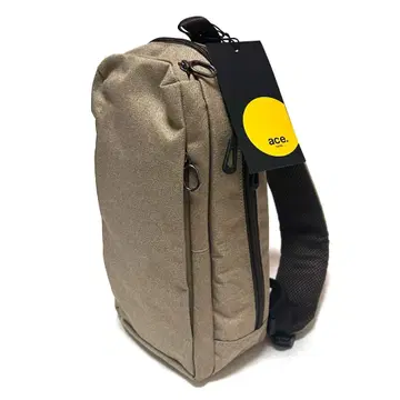 새상품 에이스진 호버라이트2 바디백 베이지 67611