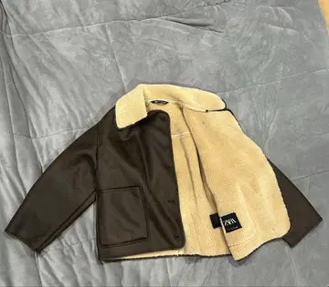 새상품급 ZARA 무스탕 코트 코트