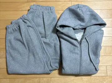 GU 그레이 후드티 L 사이즈와 팬츠 M 사이즈 세트