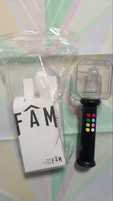 timelesz 첫 투어 FAM 응원봉