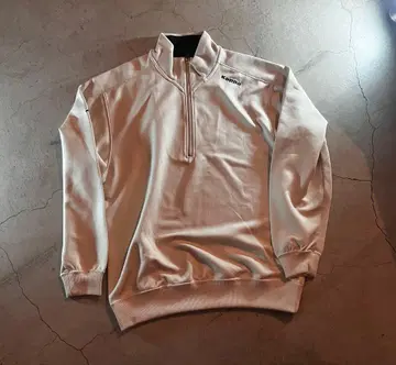 Kappa 하프 지퍼 크림색 사이즈 M