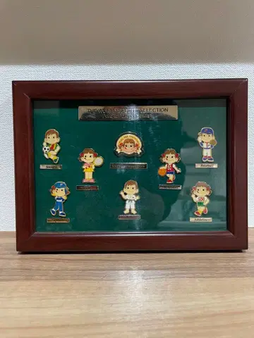 페코짱 포코짱 50주년 기념 핀 배지 세트