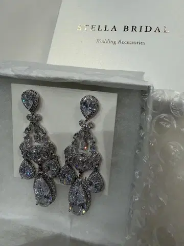 STELLA BRIDAL 크리스탈 귀걸이