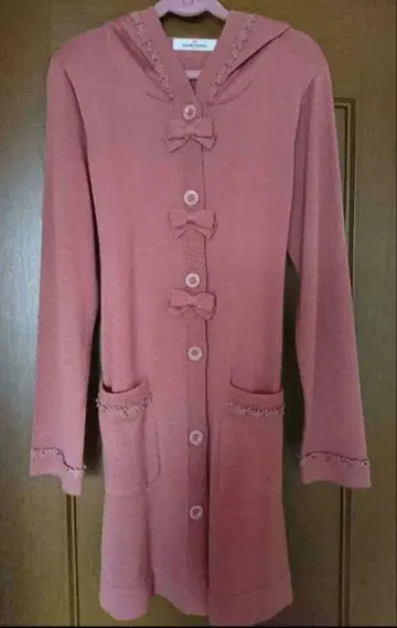 갤러리 비스콘티 가디건