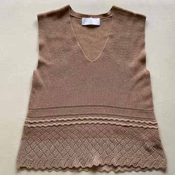 마메쿠로구치 슬리브리스 니트