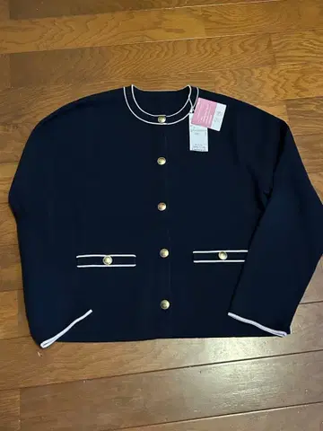 미사용 새상품 ANYSIS 가디건