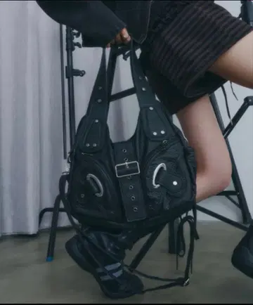 도 타입 숄더백 핸드백