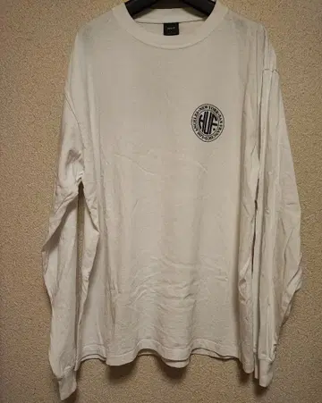 HUF 롱티 롱 슬리브