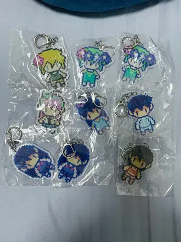 omori 아크릴 키링 낱개 판매 및 묶음 판매 가능