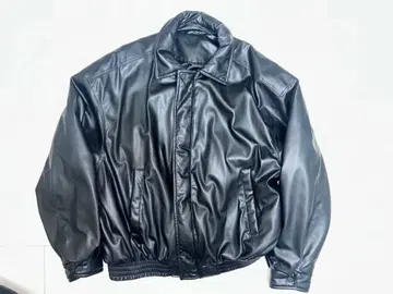 ZARA 자라 충전솜 페이크 가죽 자켓 다운 XL 사이즈 블랙