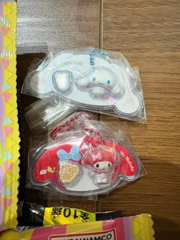 패키지 참 산리오