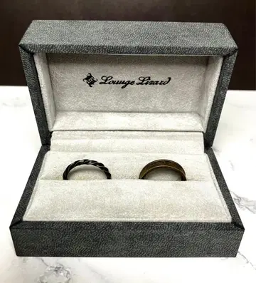 Lounge Lizard 반지 2개 세트 블랙 골드 정품 케이스 포함