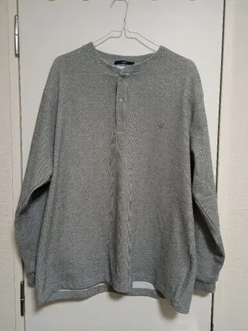 그레이 헨리넥 티셔츠