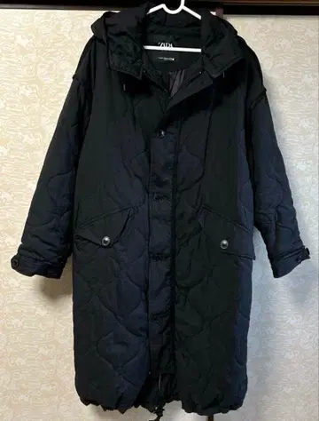 ZARA LIMITED EDITION 퀼팅 코트 블랙 XS-S