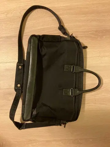 블랙 나일론 가죽 숄더백