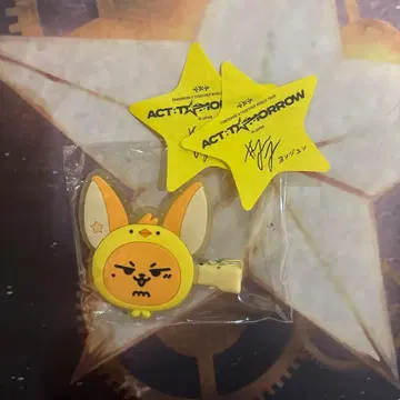 ACT:TOMORROW 캡슐 토이 팬 헤어 클립