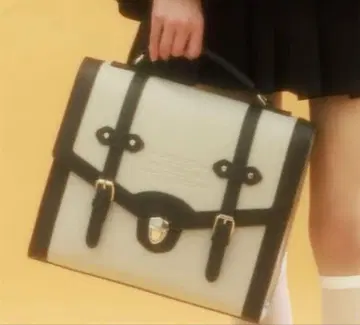 벨트 디자인 배색 새첼 숄더백