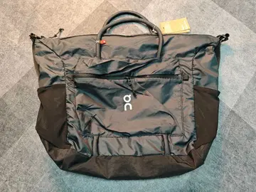 On 블랙 보스턴 백