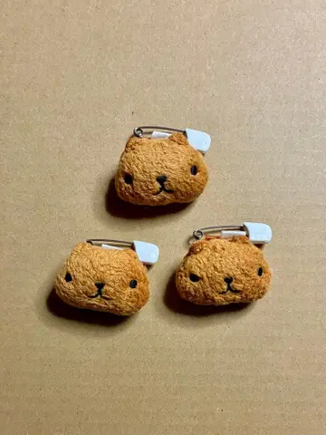 카피바라 씨 봉제 인형 브로치 3종 세트