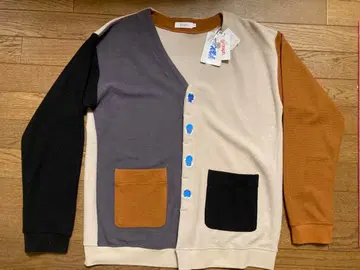 그라니프 콜라보 도라에몽 가디건 바이컬러 미사용 새상품 택 포함