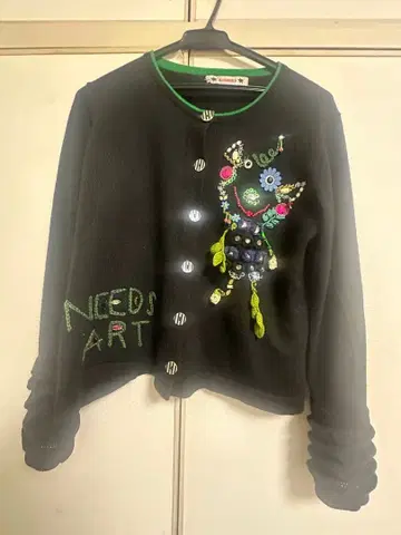 알페로베로 비쥬 자수 귀여운 가디건 블랙