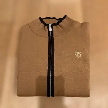 세인트 앤드류스 베이지 집업 스웨터 S 사이즈