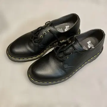 [ Dr.Martens ] 3홀 로퍼 새상품급 24cm~24.5cm