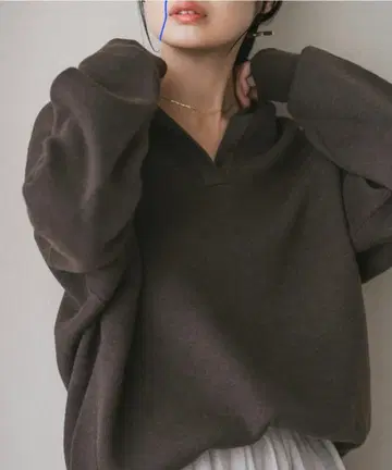 NOBLE 접결 턱 편직 후드 풀오버