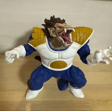 드래곤볼 조형 x 포토그래퍼 거대 원숭이 베지터