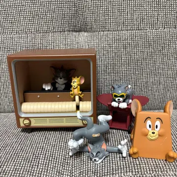 톰과 제리 피규어 세트