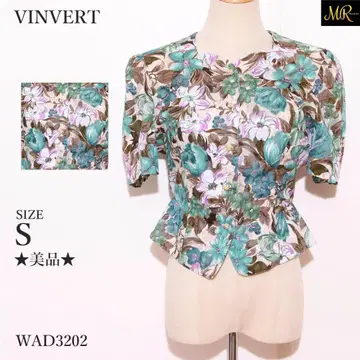 새상품급 VINVERT 상의 블라우스 반팔 꽃무늬 올 패턴 디자인 페미닌