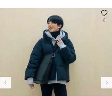 UNIQLO 유니클로 심리스 다운 후드티 M 블랙