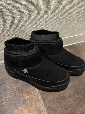 데상트 D 레이스 스노우 부츠 비브람 아크틱 그립