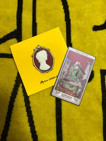 미세스 그린애플 바벨탑 가챠 오오모리 모토키 카메오 핀즈