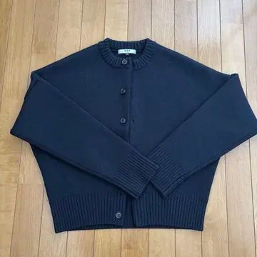 SHE 도쿄 데미 가디건 네이비