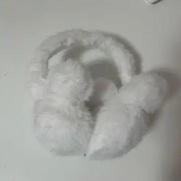 디즈니 귀도리 화이트