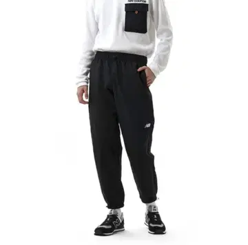 뉴발란스 나일론 팬츠