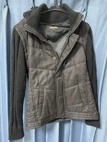 HIDEAways 다운 자켓 블랙 후드 부착