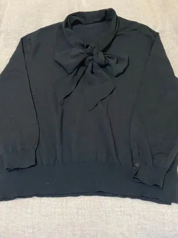 Drawer 블랙 리본 포함 긴팔 니트