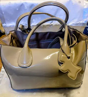 베이지 합성 피혁 숄더백 대용량