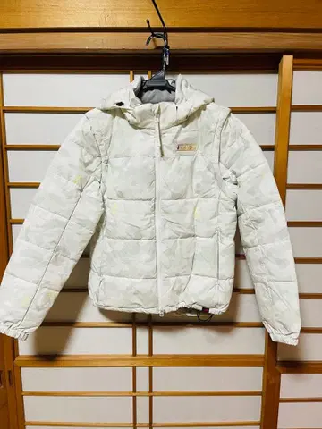 뉴발란스 NB 골프 다운 자켓 카모플라쥬 화이트 M size1 새상품급