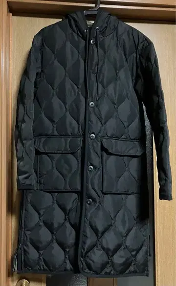 FREAK'S STORE TAION 콜라보 후드 부착 다운 코트 블랙 S