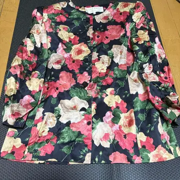 NINA RICCI 꽃무늬 긴팔 수트 사이즈 II